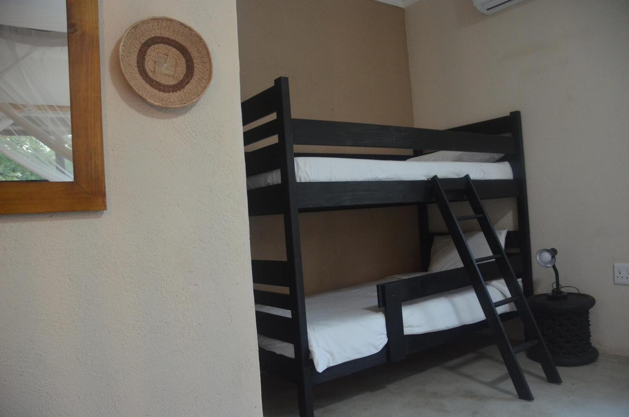 Kholiwe On Kruger Lodge & Safaris Марлот Парк Екстериор снимка